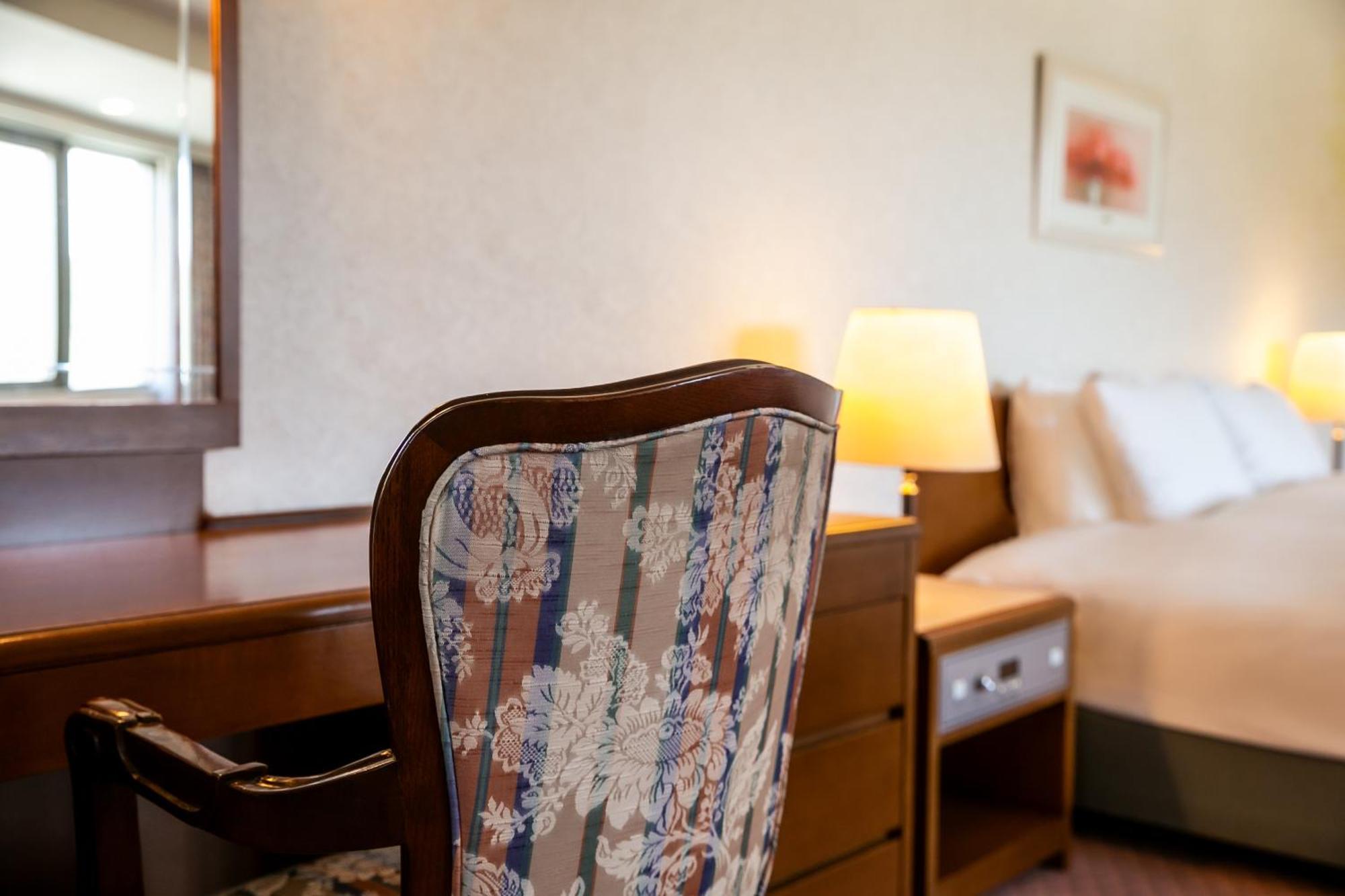 Mercure Nagano Matsushiro Resort & Spa Exterior photo