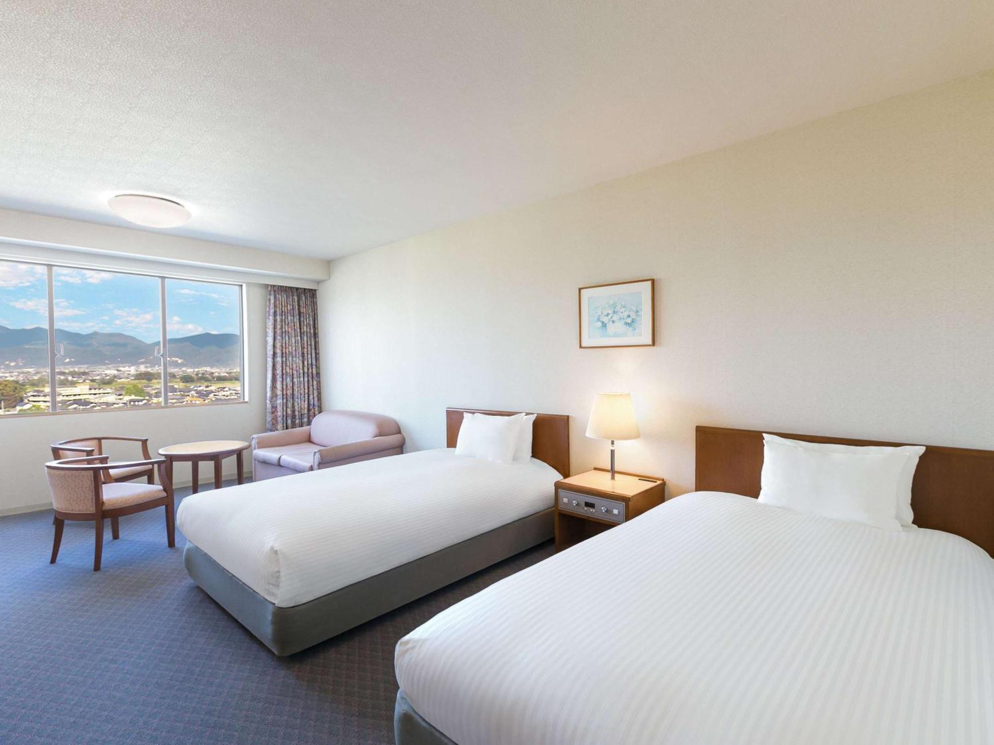 Mercure Nagano Matsushiro Resort & Spa Exterior photo