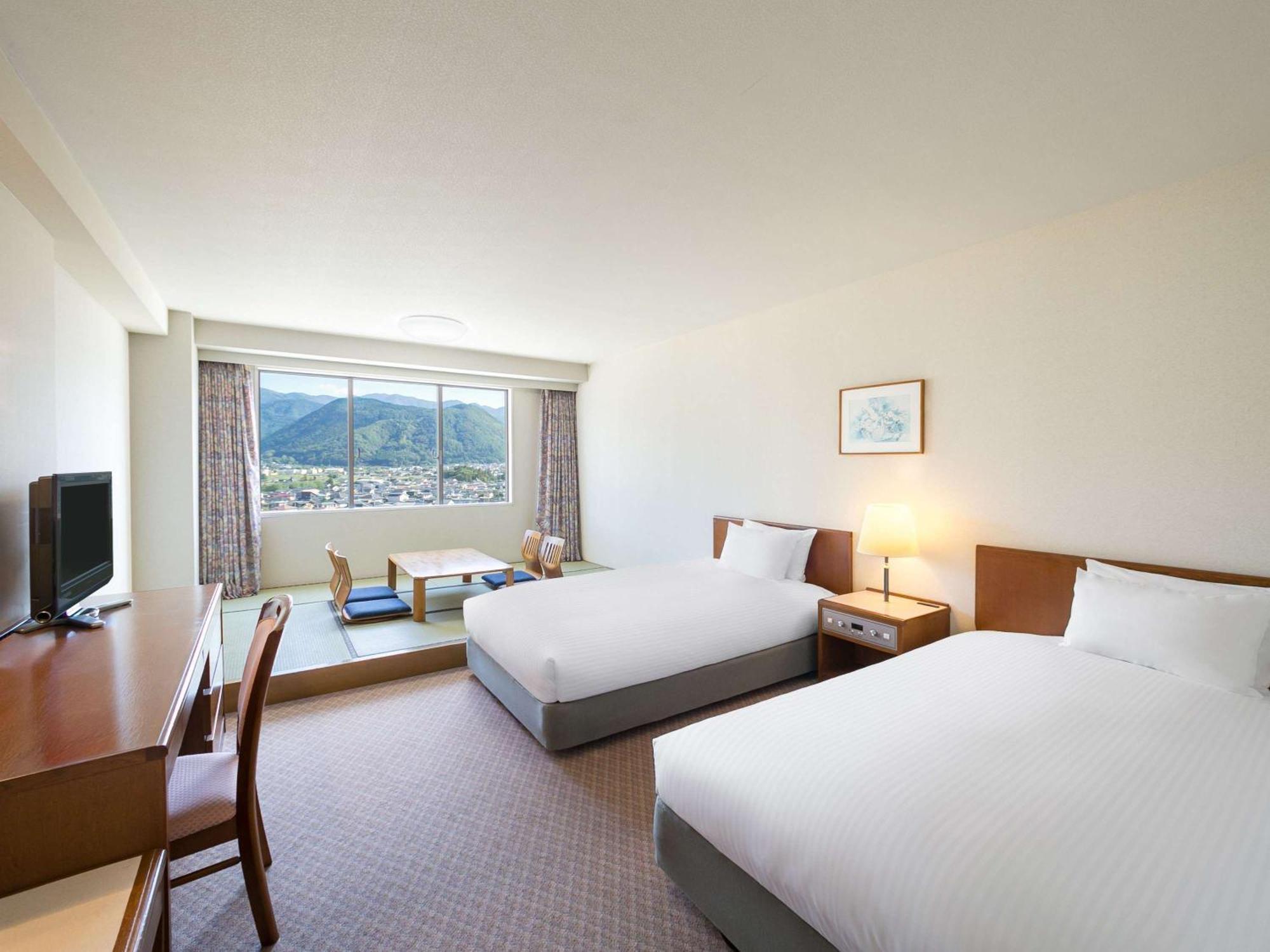 Mercure Nagano Matsushiro Resort & Spa Exterior photo