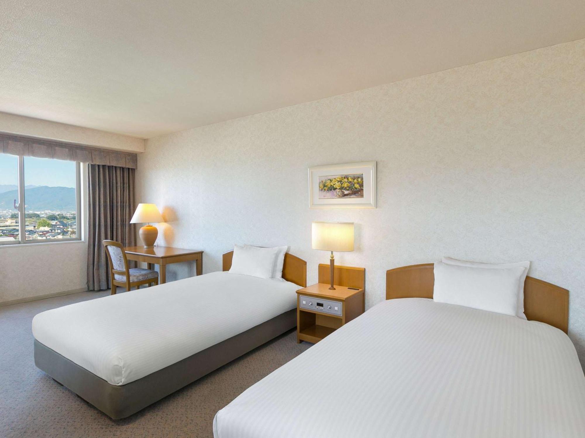 Mercure Nagano Matsushiro Resort & Spa Exterior photo